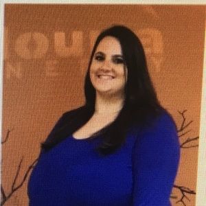 Meet your Posher, Nora